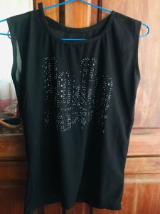 Black Sleeveless Top