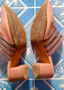 Peach Pointed Toe Heels - Size 5