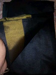 BLACK SAREE WITH GOLDEN BORDER