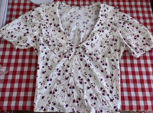 Floral Ruffle Collar Top