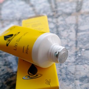 Namyaa Natural Lip Serum/Balm/Lightener/Moisturizer For Lip Lightening/Brightening/Toning/Moisturizing, 30 g