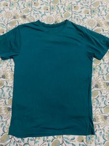 BASIC GREEN TEE