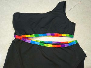 Chic One-Shoulder Swimsuit