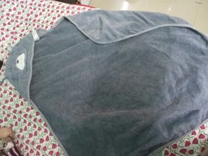 3 Hooded Baby Towel