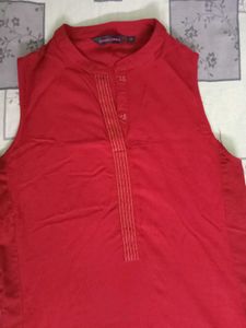 Red Sleeveless Kurti