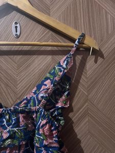 Floral frilled Top