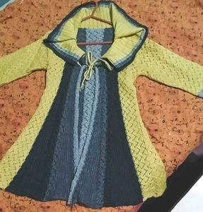 Peacock Print Knit Cardigan