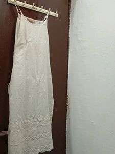 ANOUK White pure cotton Chikankari Kurti