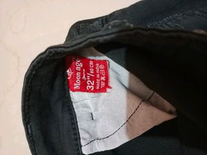 Black Jeans
