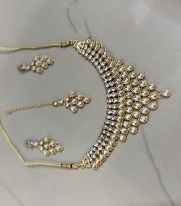 Gold Kundan Jewelry Set✨