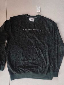 Stylish Patterned Sweatshirt