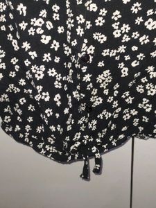 Black&amp;White Floral Top For Girls +Freebies