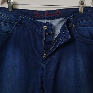 Blue Solid Ankle Length MidRise Casual Women Jeans