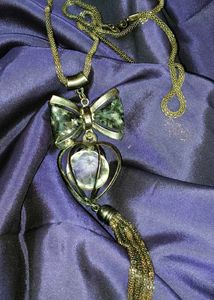 Bow Accent Pendant Necklace