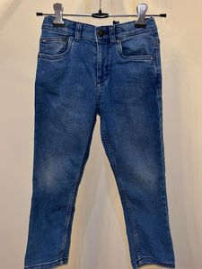 ABERCROMBIE JEANS