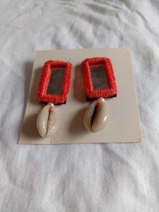 Shell Drop Earrings ( Single Piece)