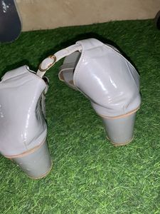 Heel Sandal