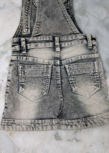 Short With Shoulder Belt For Girl