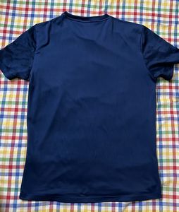 Blue t shirt perfect for gym