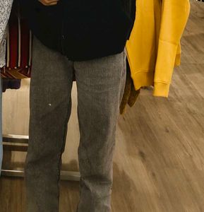 Straight Fit Jeans