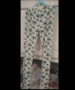 ZOLA Extremely Comfy Floral Print Leggings
