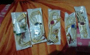 Pearl Choker Set For Women