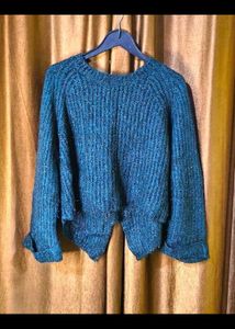 Combo Of 2 Light Weight Shawls very Warm n Soft