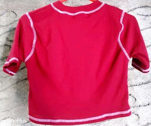 ✨Girl Crop Top (Maroon)✨