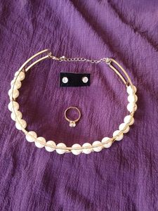 pearl Necklace