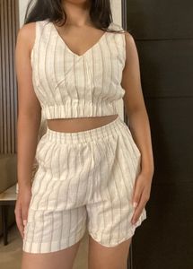 New With Tag Refinery Linen Co-ord Set