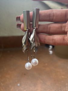 Beautiful Silver Long Western Earrings With Pearl’