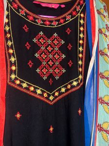 Embroidered Black Kurta &amp; Dupatta