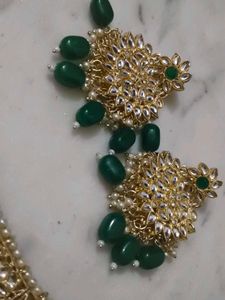 Green Kundan Set