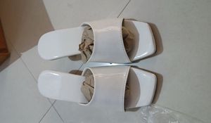 Modern Women Fashion  Leather Sandle- Comfortable