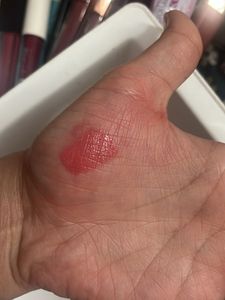 Combo Of Two Lipstick And One Sunscreen