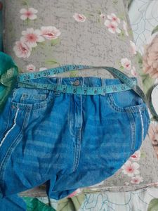 Allen Solly Girls Jean&#39;s Relaxed Crop 11 To 12 Yea