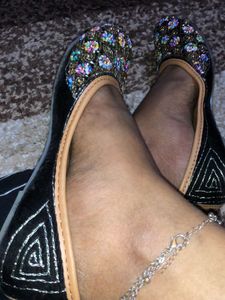 Bead Work Jutti ( Size -5 )
