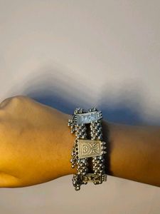 Aesthetic Silver Bracelet 🌊✨