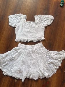 Cute pure white Two-Piece Set
