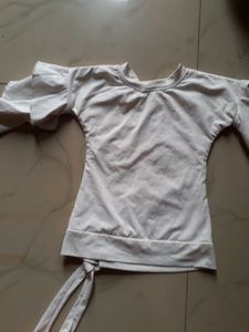 Denim hot Pant and white top with Knot