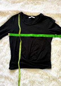 Zara Trafaluc Black Twisted Tshirt( Women&#39;s)