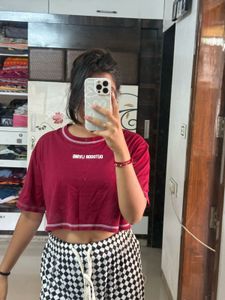 Burgundy Cropped T-Shirt