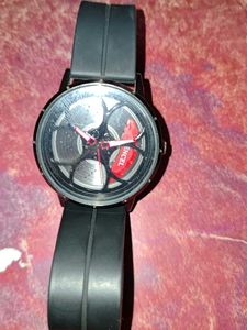 Unique Wheel Design Watch