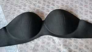 Freesize Strapless Black Bra*Price Drop*🥳