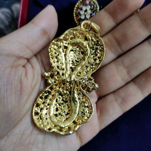 Jewellery Locate Set - Elegant Divine Adornments