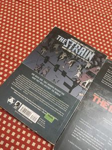 Dark Horse Comics The Massive &amp;  Strain