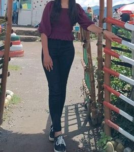Casual 3/4 Sleeve Wine Colour Top