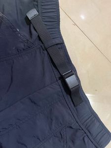 Uniqlo Geared Navy Blue Shorts.