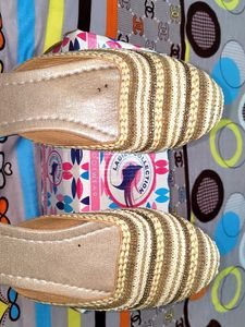 Women&#39;s Juttis/Mules Size 9 UK