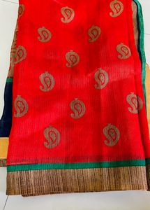 Simple Saree Along With Blouse